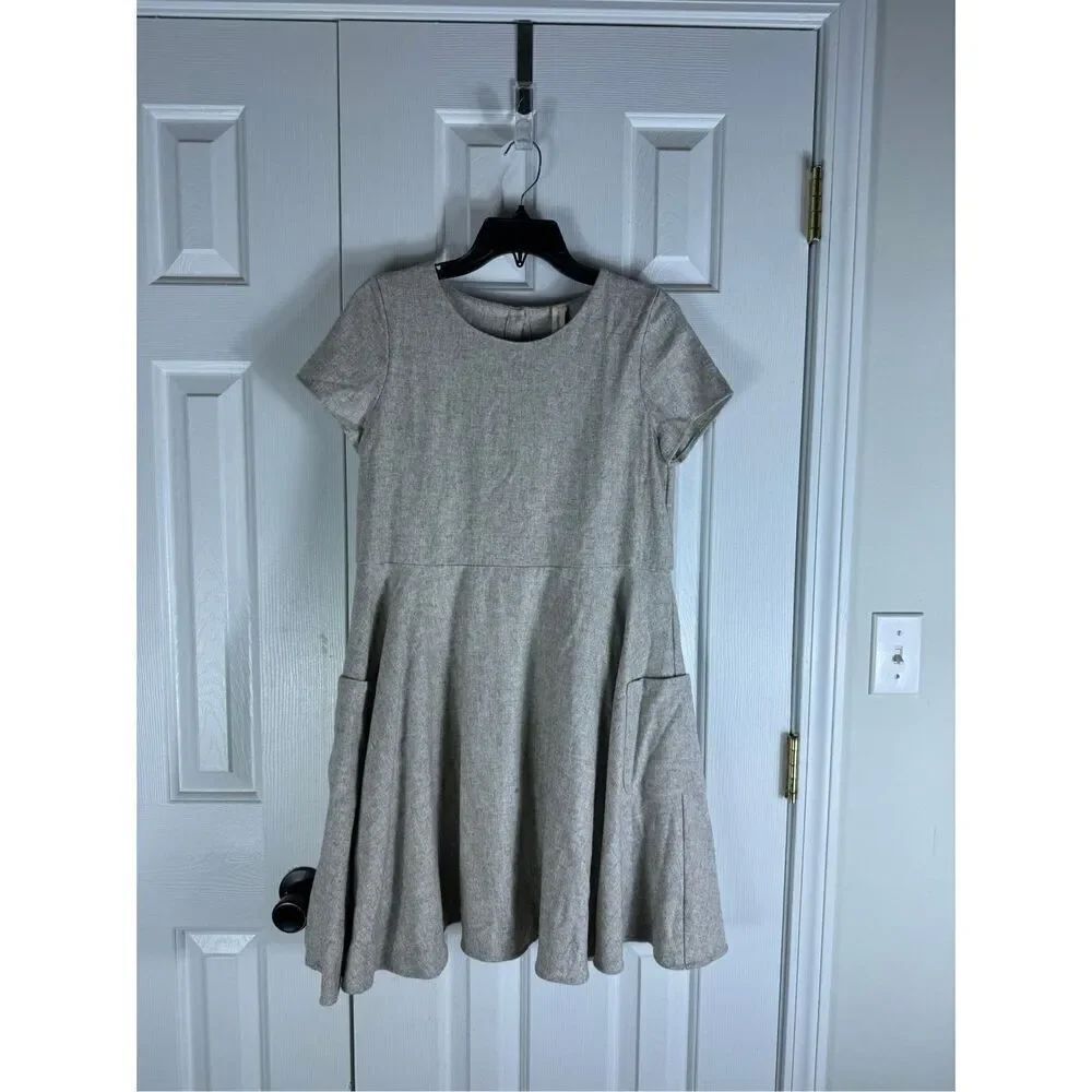 NWT Vignette Womens Wool Dress Size 16